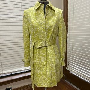 Anne Klein Lime Green Floral Trench Coat with Belt accents at cuff & neck “MOD”